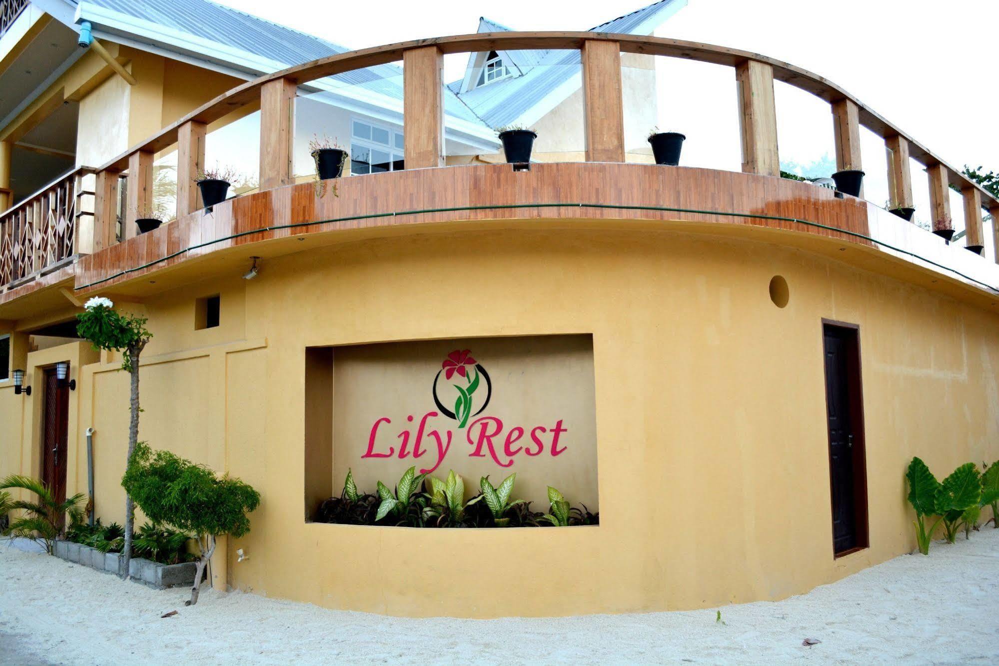 Lily Rest Maldives Hotel Maafushi Exterior photo